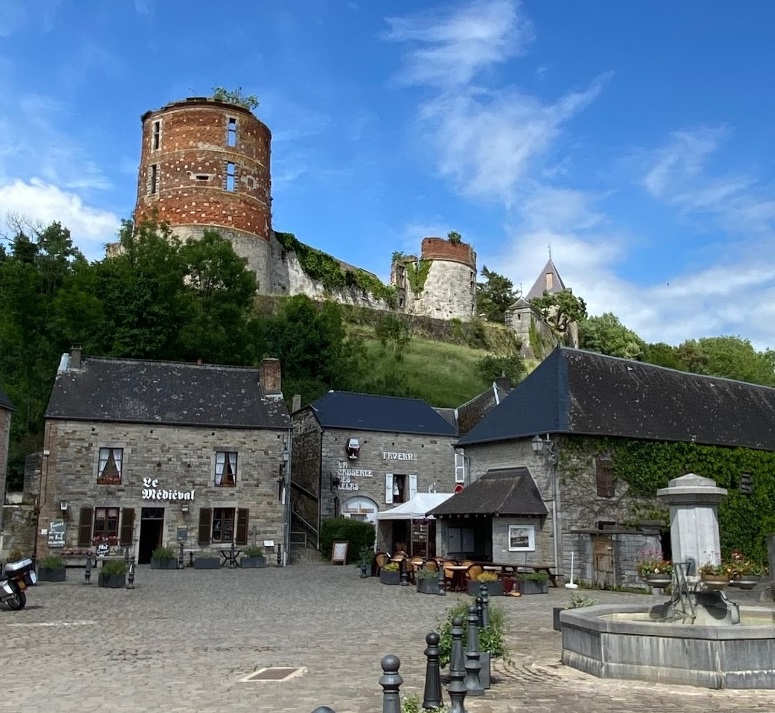 chateau-de-hierges-1
